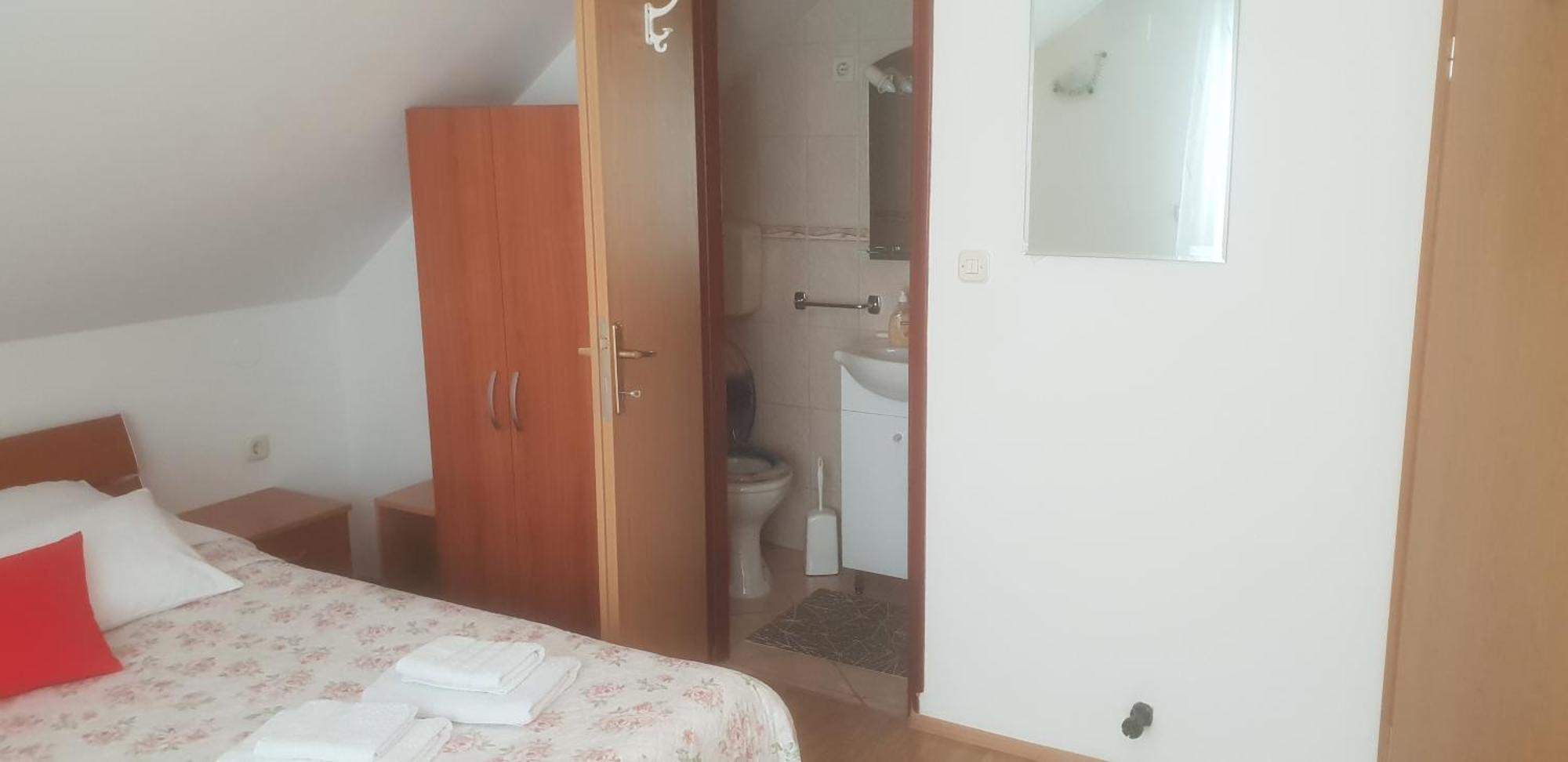 Apartments Mise Ogulin Εξωτερικό φωτογραφία