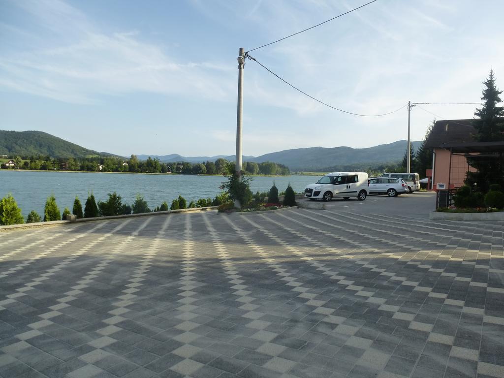Apartments Mise Ogulin Δωμάτιο φωτογραφία