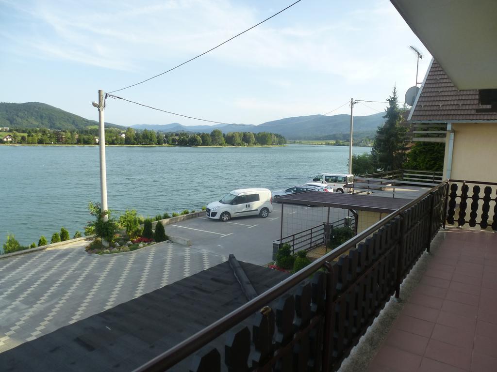 Apartments Mise Ogulin Δωμάτιο φωτογραφία