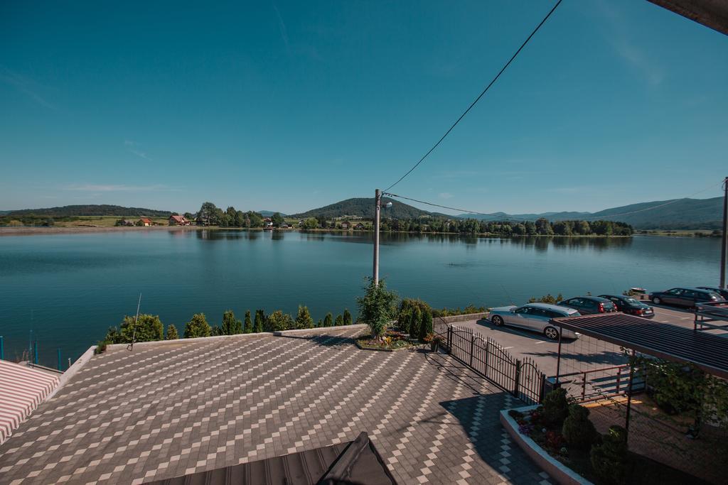 Apartments Mise Ogulin Εξωτερικό φωτογραφία