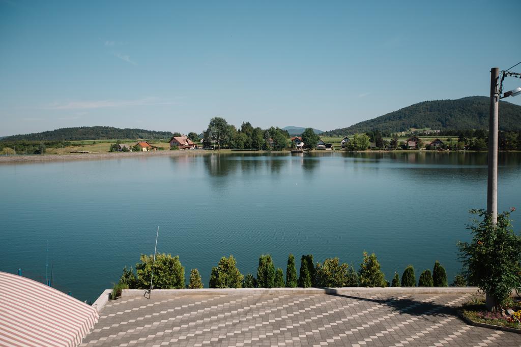 Apartments Mise Ogulin Εξωτερικό φωτογραφία