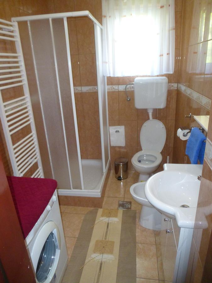 Apartments Mise Ogulin Εξωτερικό φωτογραφία