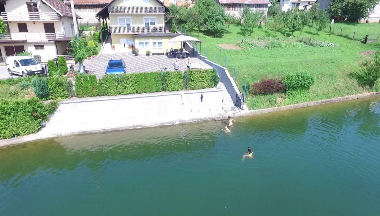 Apartments Mise Ogulin Εξωτερικό φωτογραφία